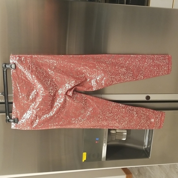 💕SWEATY BETTY💕 Goddess 7/8 Workout Leggings ~ Red Terrazzo Foil Print L NWT - Picture 9 of 16